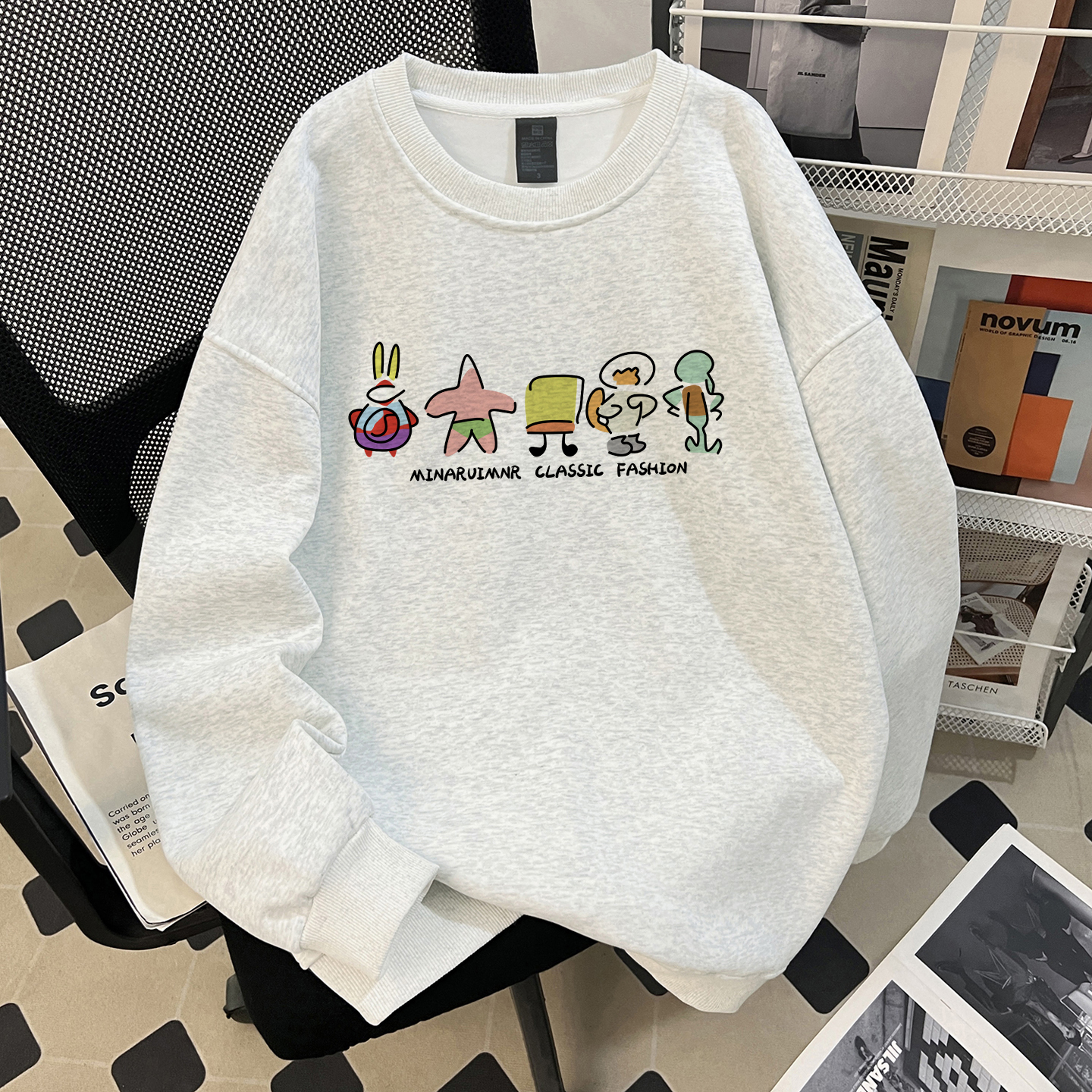 男童卡通海绵宝宝白灰色卫衣女童秋冬加绒趣味卡通中大童圆领上衣