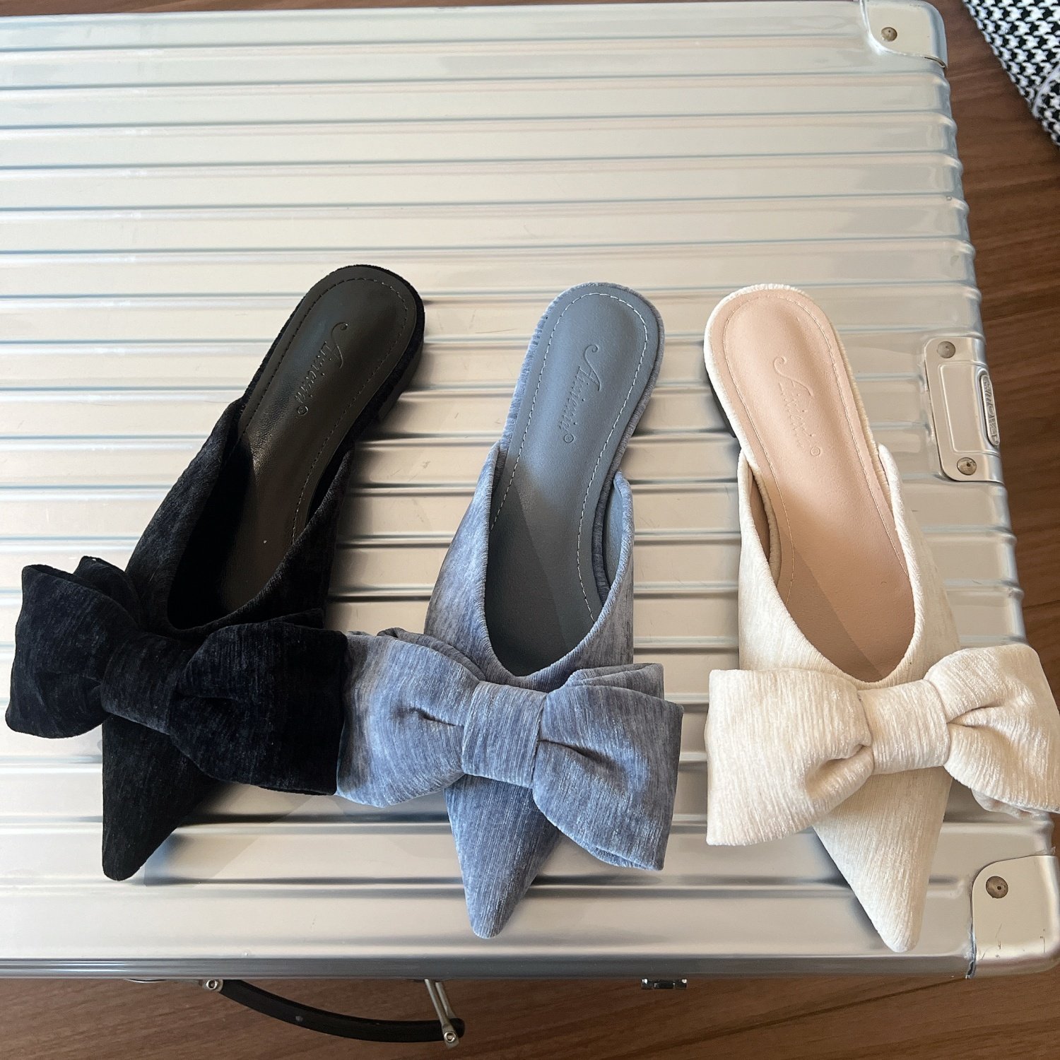 2026春季新款法式蝴蝶结尖头包头拖鞋女布面气质百搭平底半拖鞋女,女鞋,包头拖,淘宝优惠券,粉丝福利购,淘宝优惠卷