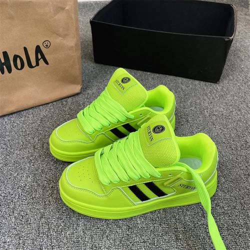 2025春夏新款原创小众低帮荧光绿厚底板鞋韩版超火学生运动休闲鞋