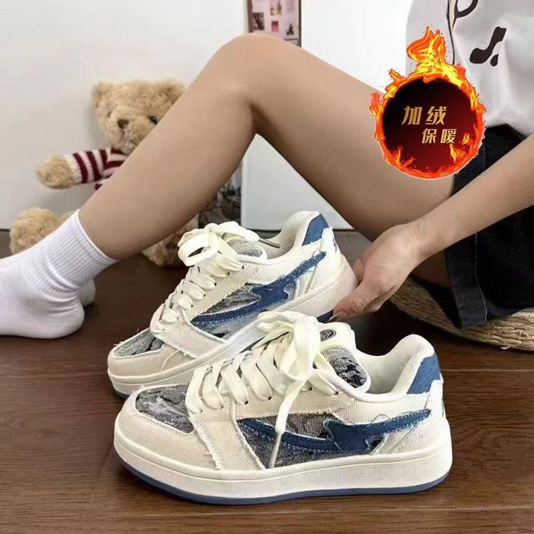 港风厚底面包鞋女国潮秋季新款情侣休闲运动鞋子学生板鞋