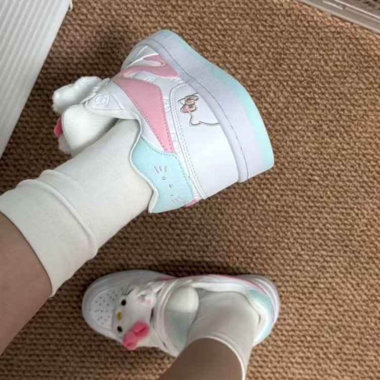 原创设计小白鞋女ins蝴蝶结刺绣休闲鞋学生百搭板鞋女增高鞋子女