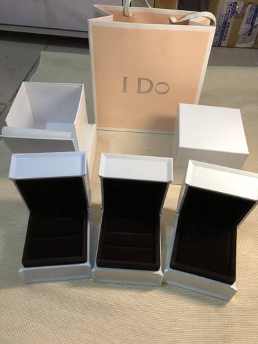 I家DO包装盒IDO婚礼戒指盒钢琴烤漆耳钉对戒盒求婚钻戒盒轻奢品