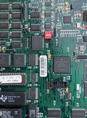 {议价}一枚 MPC860TVR50D4 XPC860TZP