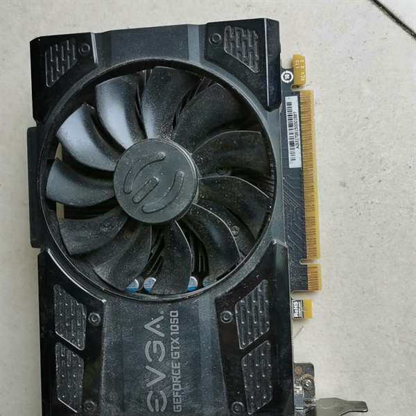 {议价}EVGA2G显卡GTX1050，实物拍摄