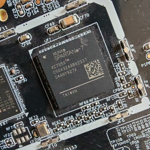 议价SPAPTAN-7芯片XC7S50,搞不懂这个，当废品处理8