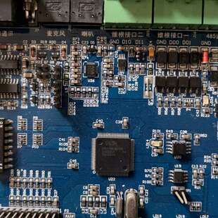 {议价}芯片Lpc1768FBD100 带板6张 一起 单价