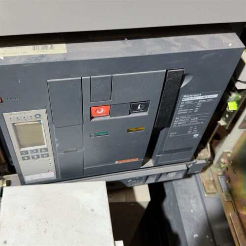 {议价}施耐德框架断路器 MT10