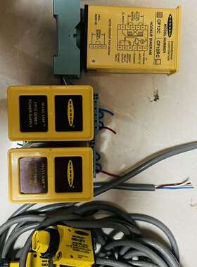 {议价}cp12c  banner 传感器 橙色新 配套齐全