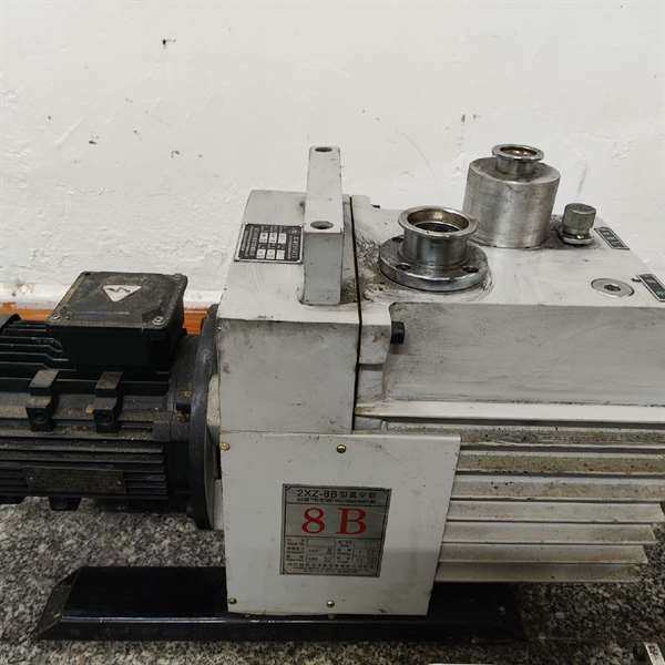 {议价}旋片式真空泵2xz-8b，抽速8升，，具体成