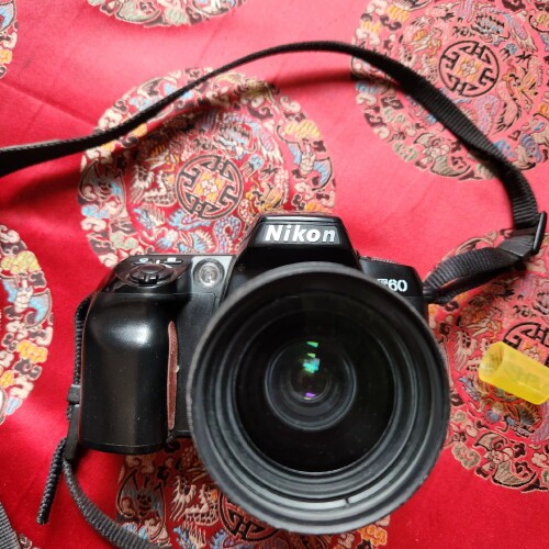 议价Nikon尼康 F60 单反胶卷相机 ，镜头AF 28-