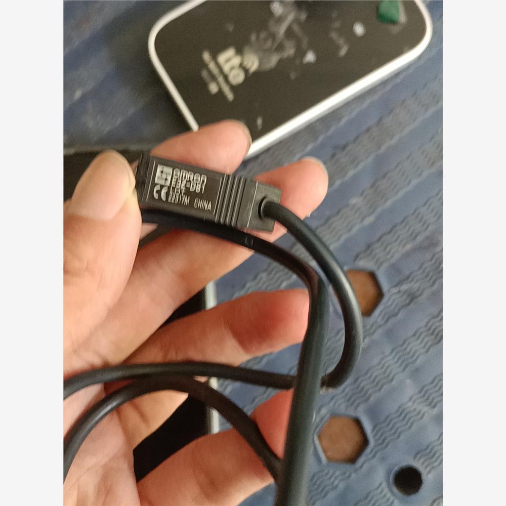 议价欧姆龙E3Z-D81,光电