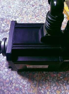 {议价}韩国LS伺服驱动器电机一套L7SA020B