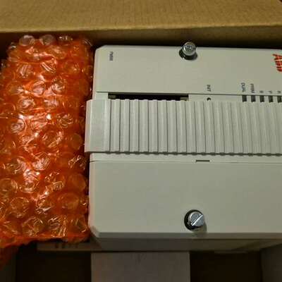 {议价}ABB PM866K01  工程余货  成色好 有需可联