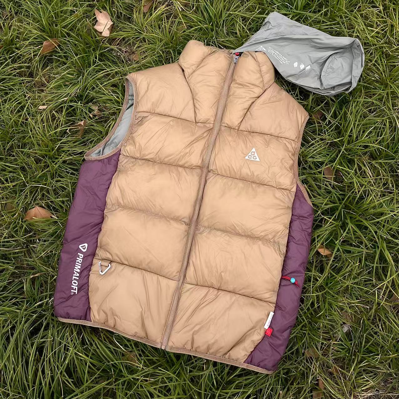 ACG户外机能P棉龙年限定马甲