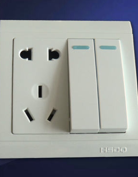 HSDQ 邮政包邮 华胜开关 86型 二开双控带二三极插座二开双控带五