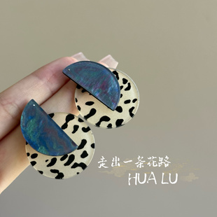 HUALU-野性魅力~复古几何豹纹贝壳耳环夸张欧美风耳环蚊香盘耳夹