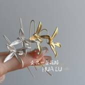 HUALU 暗香来 文艺小众鸢尾花超仙复古优雅高级感耳环蚊香盘耳夹