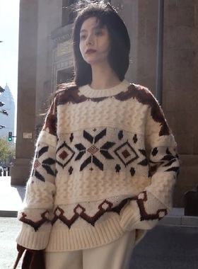 白色雪花复古冬季新品软糯温柔风加厚小众日系宽松针织毛衣女