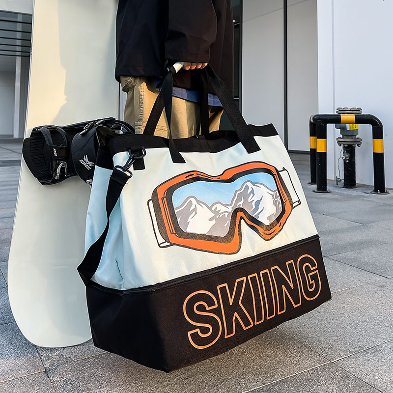 健身包男短途旅行包滑雪装备背包