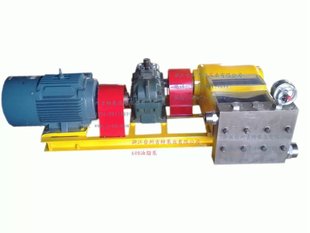定制電動(dòng)配減速機(jī)三柱塞高壓往復(fù)泵用于油田化工藥業(yè)污水處理清洗