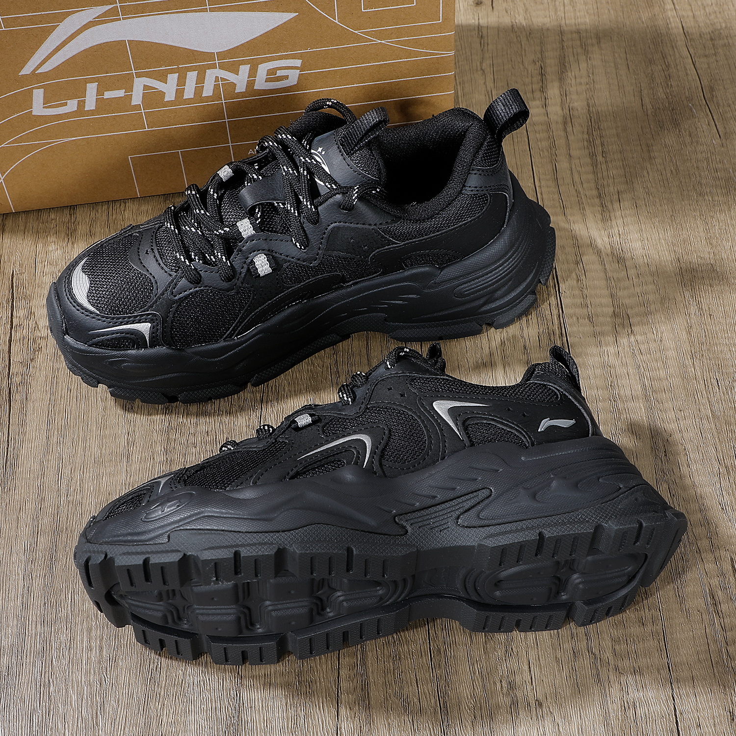 李宁星芒经典休闲鞋女鞋2025冬季新款黑色百搭厚底老爹鞋运动鞋