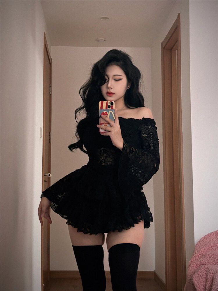 微胖套装女法式仙气纯欲风一字肩喇叭长袖蕾丝衫春季蛋糕裙两件套