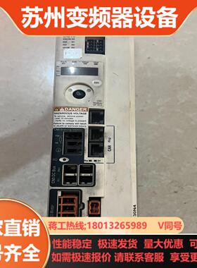 驱动器LXM32AD30N4 成色如图所示