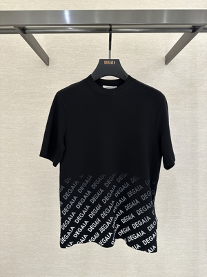 DEGAIA 鼎锋秋冬推荐 男士时尚下摆字母印花短袖T恤 DUGBAT207802