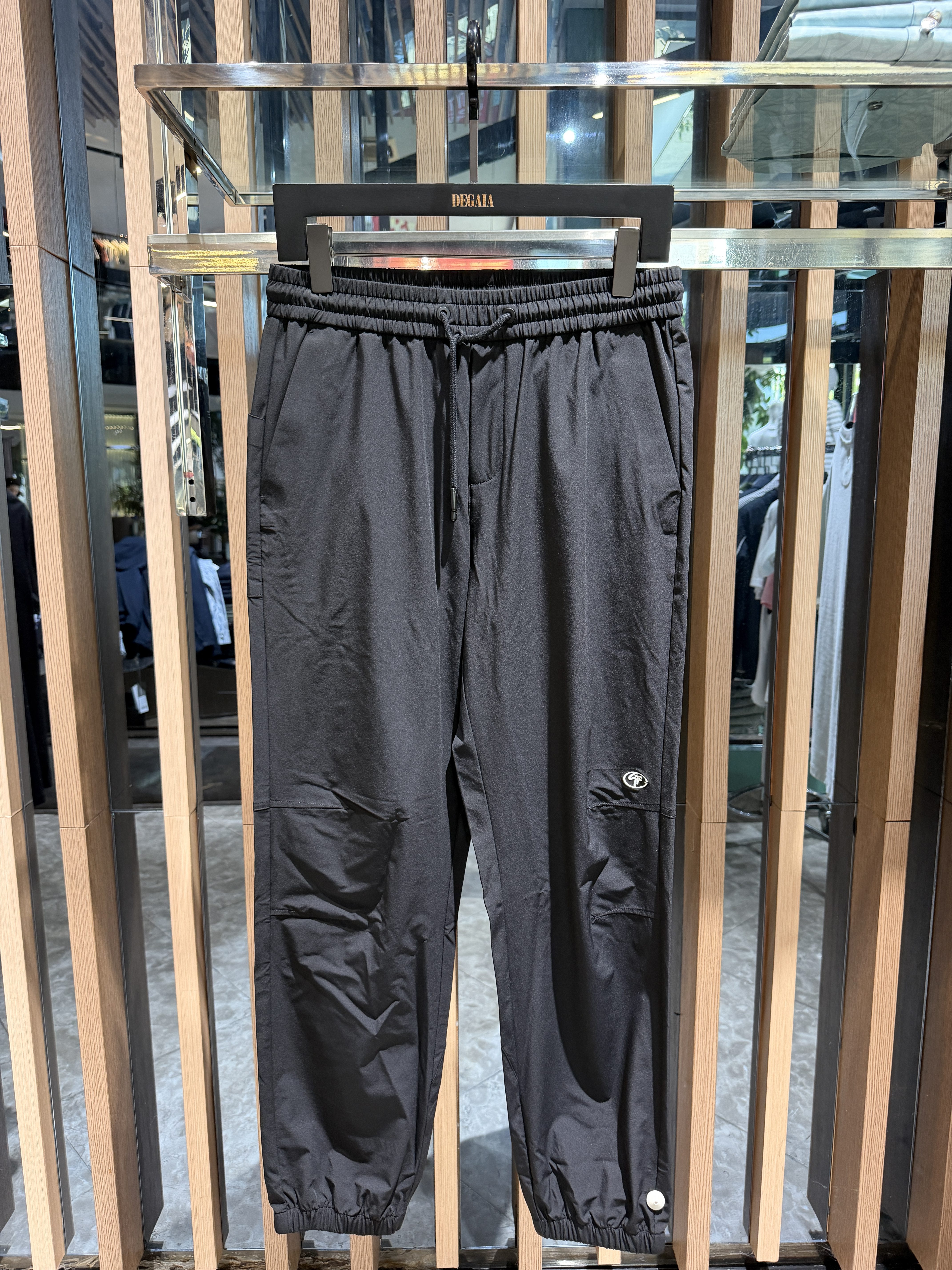 GFGEFEILU男装26夏季新款字母刺绣休闲裤宽松束脚裤GFQL72934986