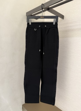 John Richmond 25秋冬新款 男士侧边字母拼接休闲裤JUHBAK371026