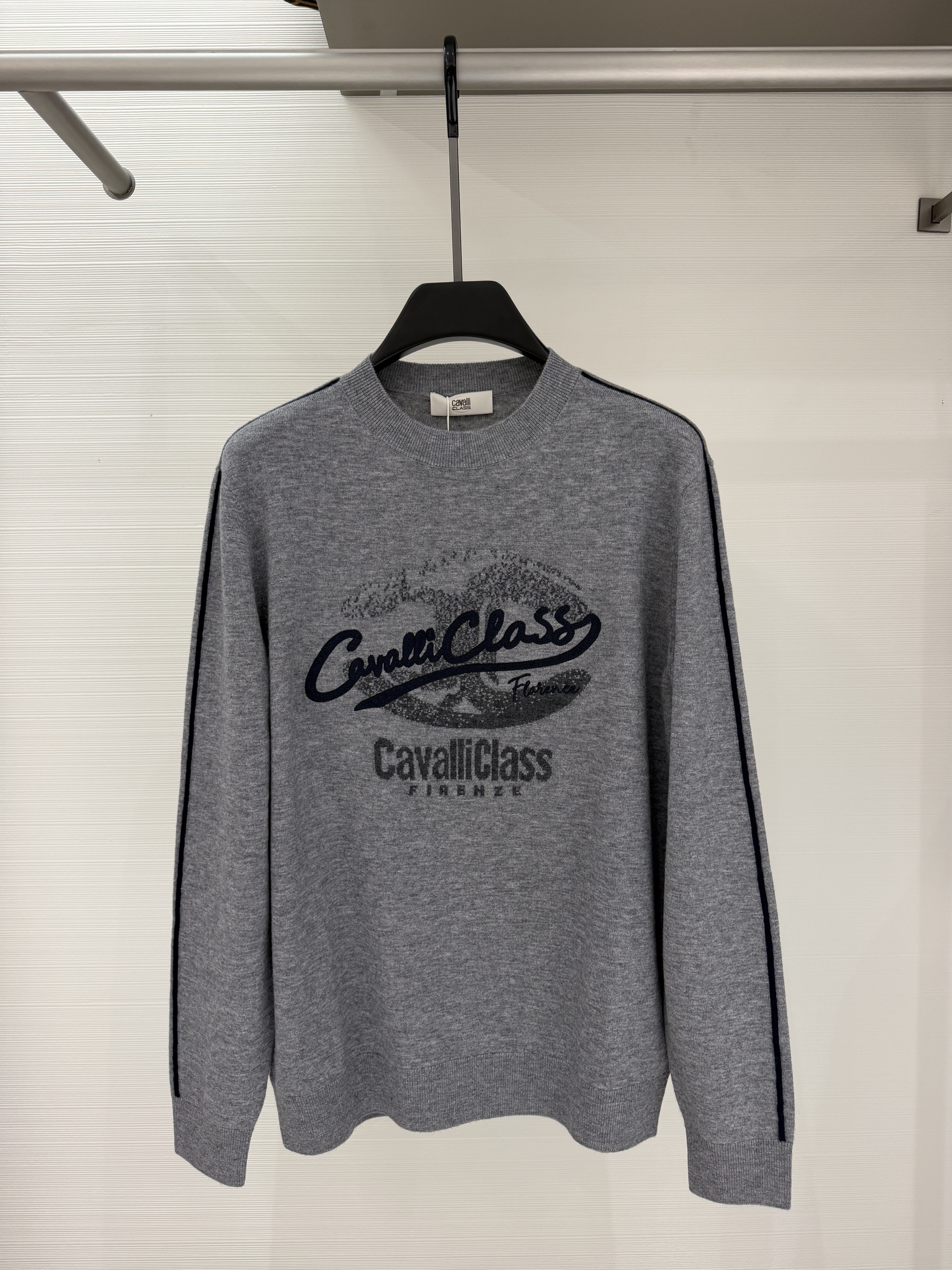 Cavalli Class男装26秋冬新款羊毛衫字母印花刺绣休闲CM032F3286