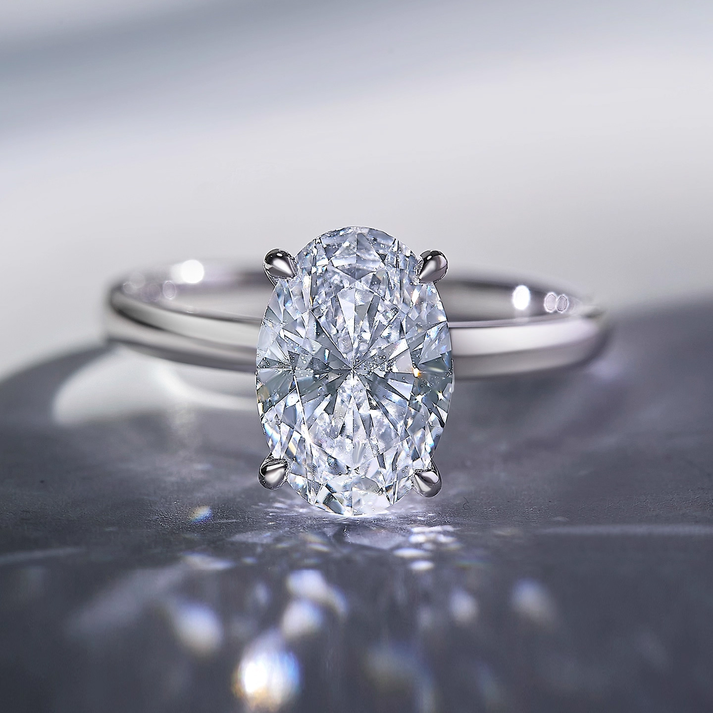 椭圆钻石戒指女PT950铂金轻奢高级感超闪求婚钻戒铂金培育钻石