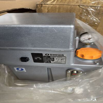 LCB3 6471昭和SHOWA润滑油泵100V电压