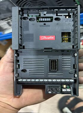 丹佛斯变频器FC360系列主板，型号132B7020DB/0