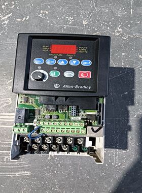 22B-D6P0N104拆机AB变频器，成色如图，已经测试，