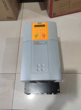 YCM1－630L/3300，630A 3p开关一台，全