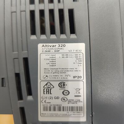 变频器 ATV320U22N4C