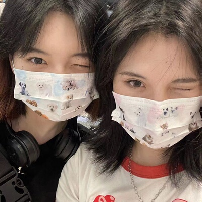 防病菌飞沫粉尘一次性三层口罩