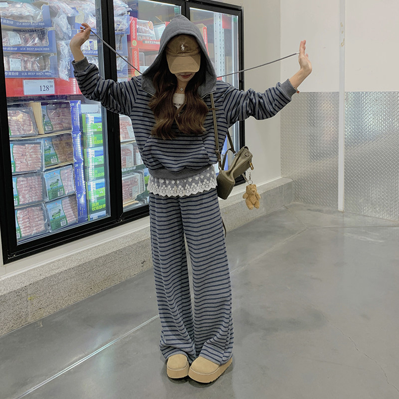 2026爆款首发 新款条纹拼蕾丝套装2C098-8519P175K268