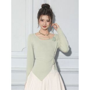 上衣 修身 绿色针织打底衫 女早秋miu韩系氛围感穿搭绝美巨好看长袖