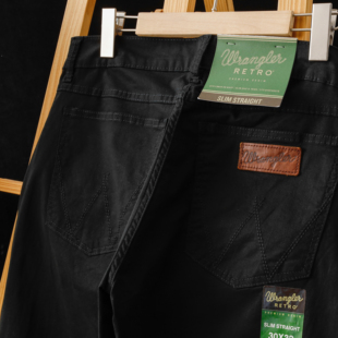美国正品Wrangler威格低腰直筒修身黑色牛仔裤男士长裤子春夏薄款
