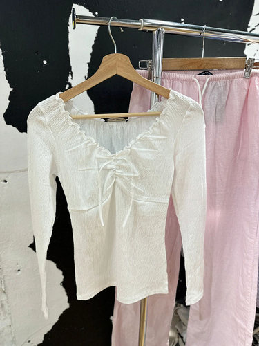 Brandy BM官网美式纯欲风木耳边褶皱长袖T恤bm蝴蝶结花边领上衣女