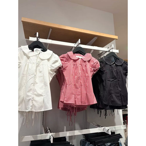 BM娃娃领波点短袖衬衫显瘦