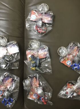 Banpresto 奥特曼 咸蛋超人 高斯 小型 Q版 玩偶 挂件 新年 礼物