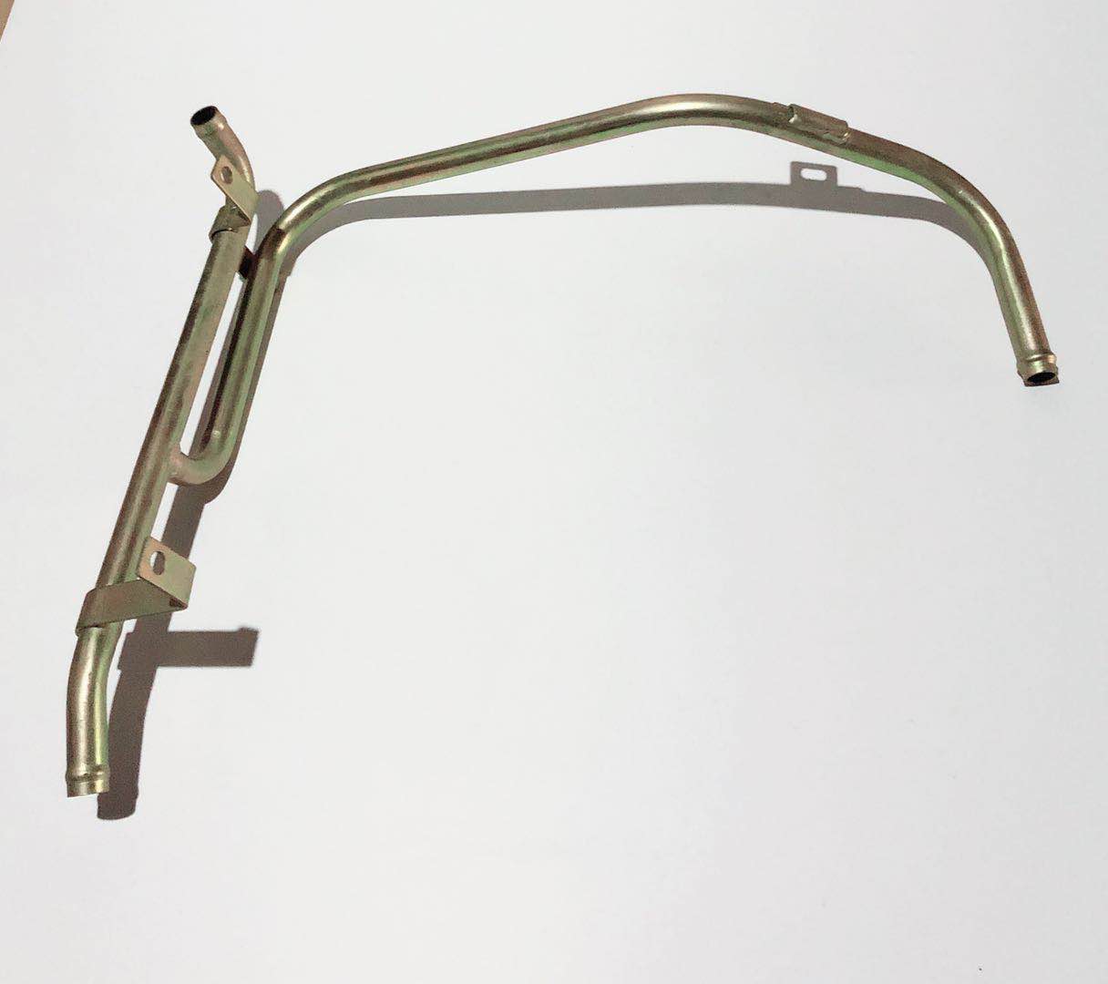 福迪皮卡雄狮F16小超人探险者暖风铁水管4F20TCI 4B28TC 4D28TC