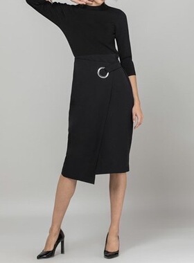 外贸单2026春季新款性感黑色个性简约显白褶皱中袖针织通勤连衣裙