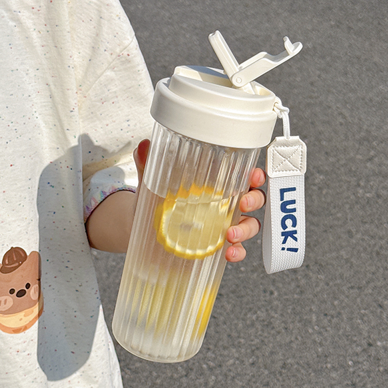新款高颜值吸管水杯便携塑料水壶