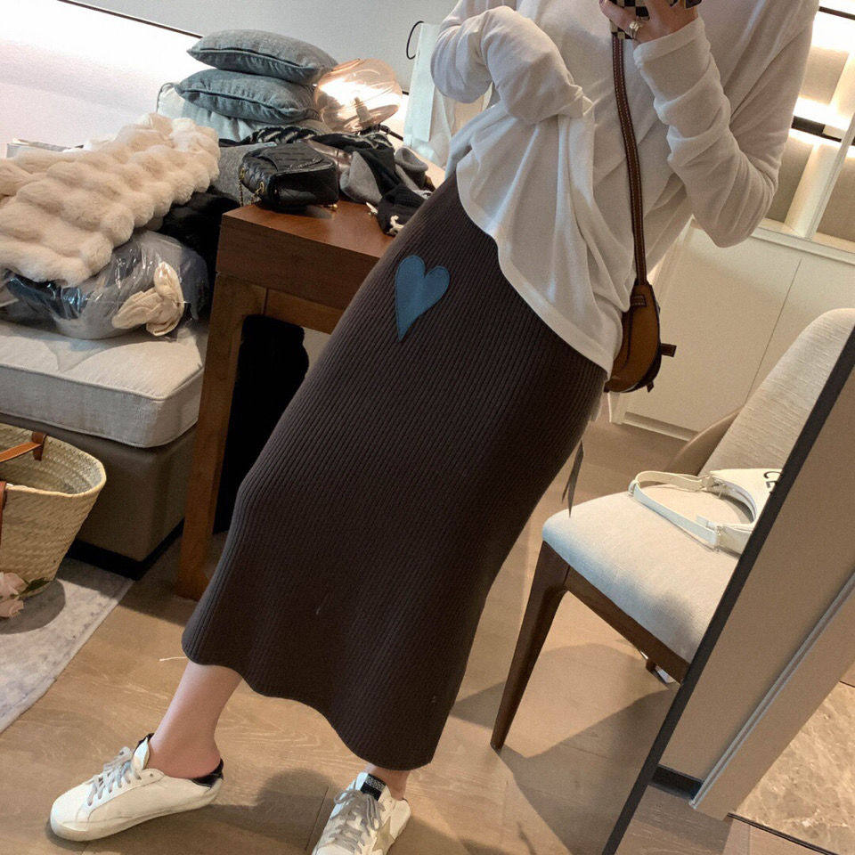 中长款包臀裙a字裙高腰冬季新款多色百搭爱心针织紧身半身裙