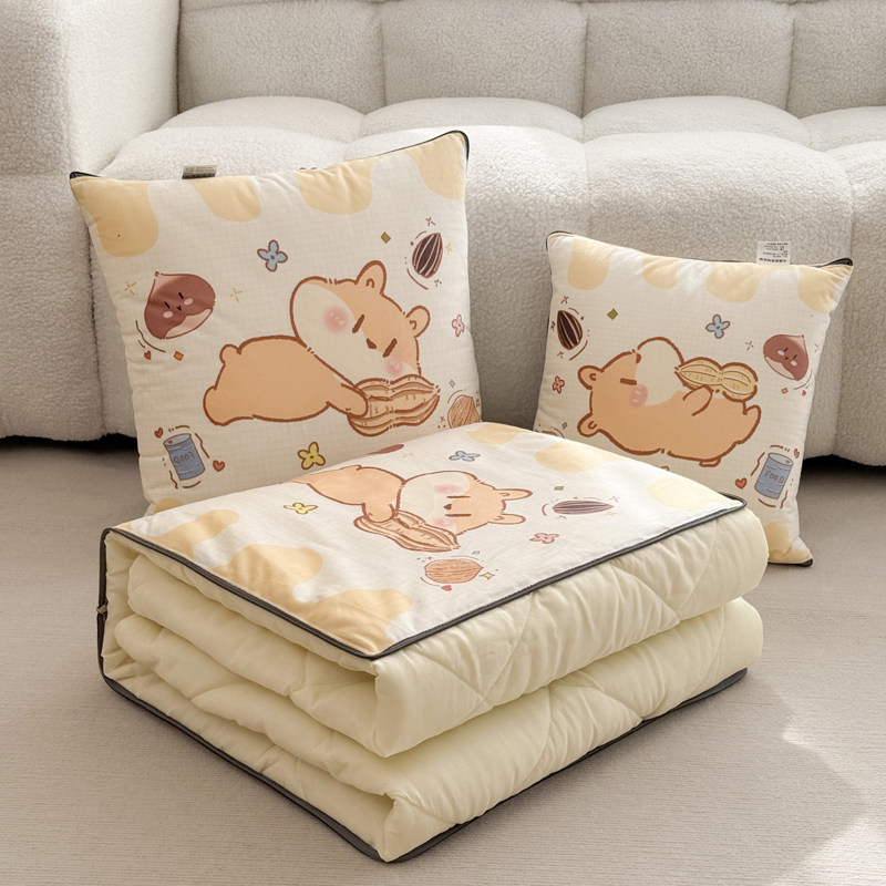 可爱仓鼠抱枕被子两用多功能二合一车载靠垫办公室午睡毯子枕头被
