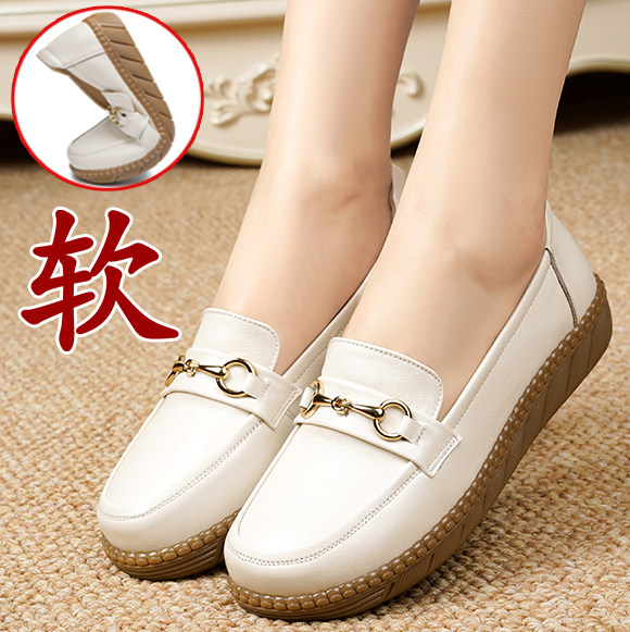中老年真皮软底妈妈皮鞋女单鞋女款乐福鞋女士平底牛皮新款女鞋不